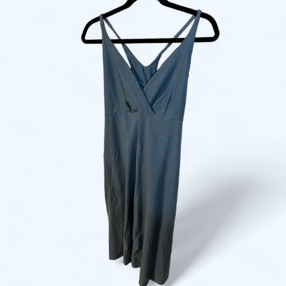 A Patagonia blue dress in size medium / large - Picture 2 of 6